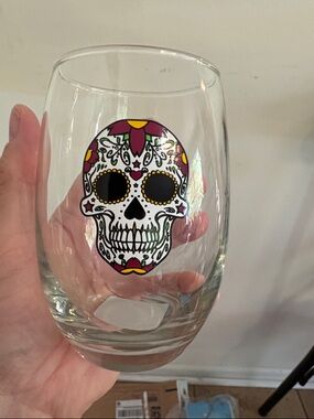 Day of the Dead Sugar Skull Stemless Wine Glass - Multicolor